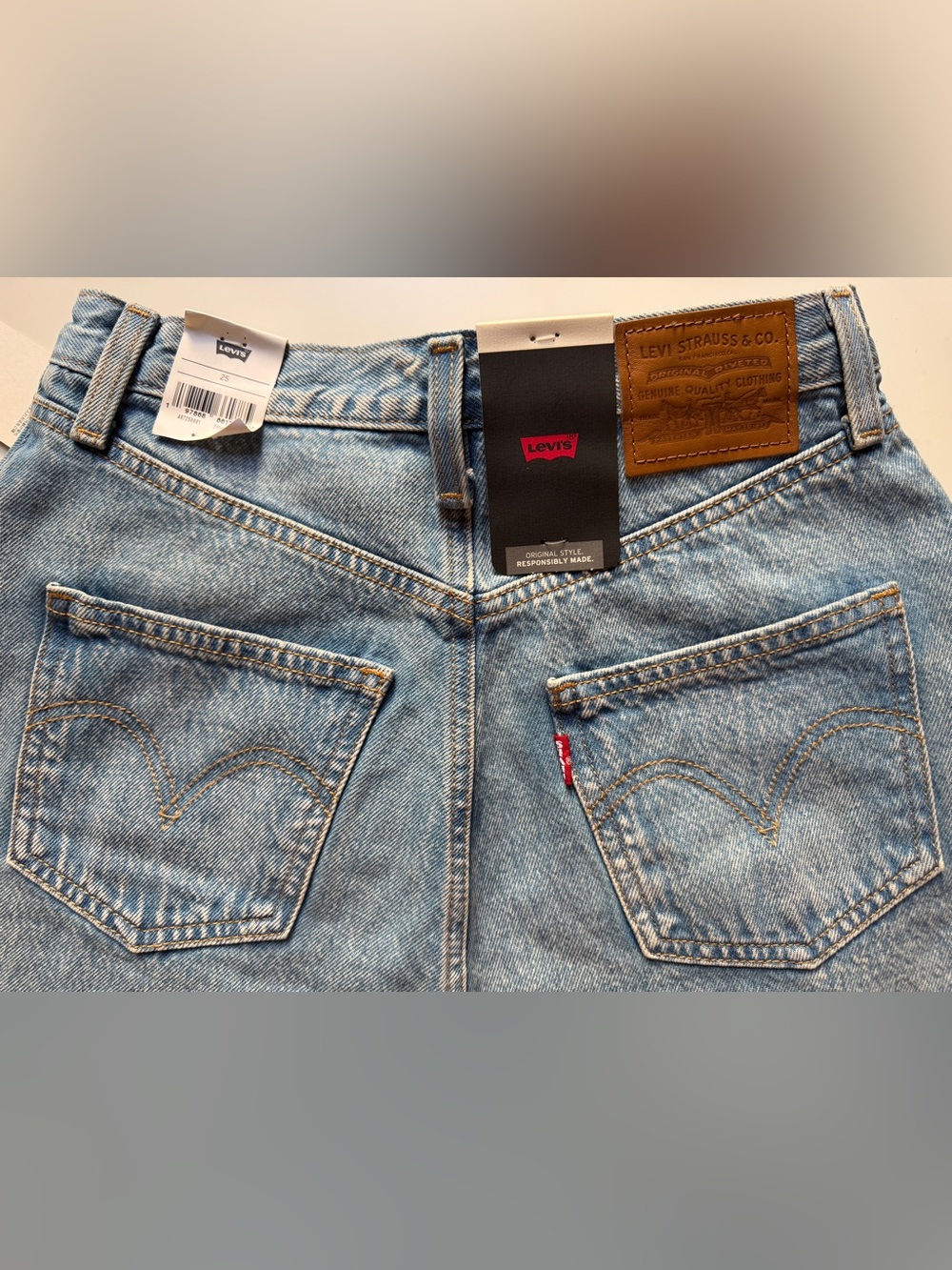 NWT Levi's Premium High-Rise A-Line Flounce Mini Denim Skirt Blue-Medium Wash 25 - Picture 6 of 12